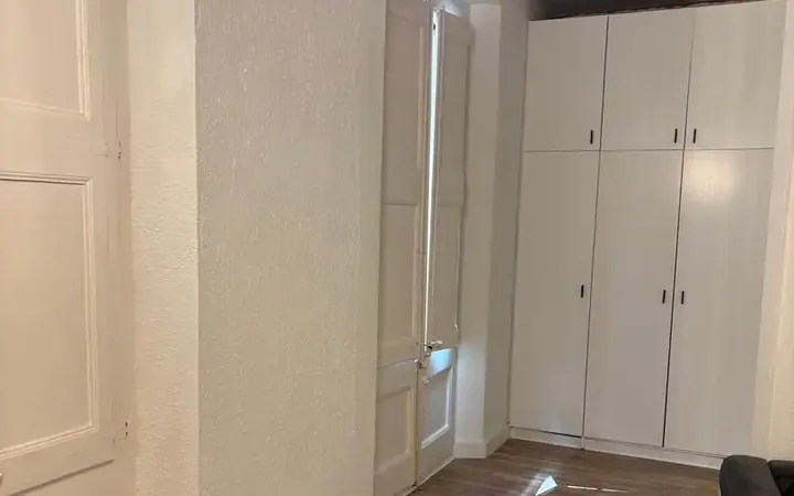 Piso en  Carrer de Valldonzella 1 - Foto 8