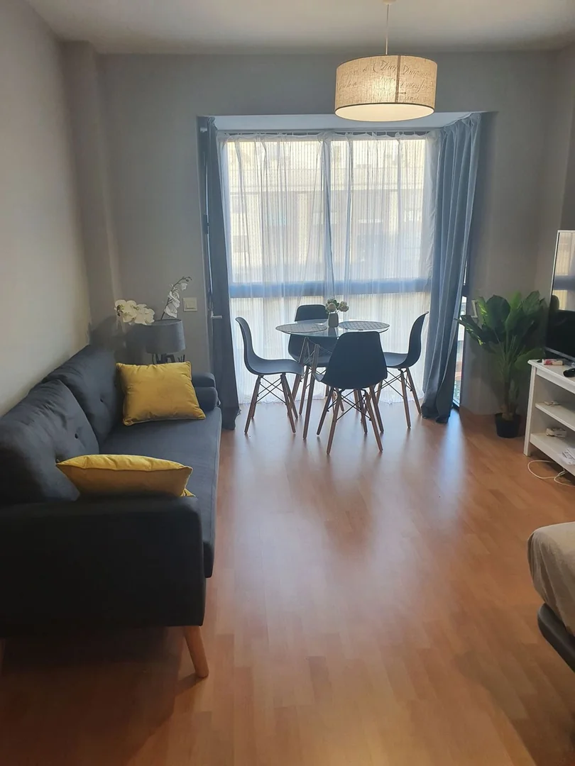 Estudio en Calle de Sor Ángela de la Cruz, 37 - Foto 4