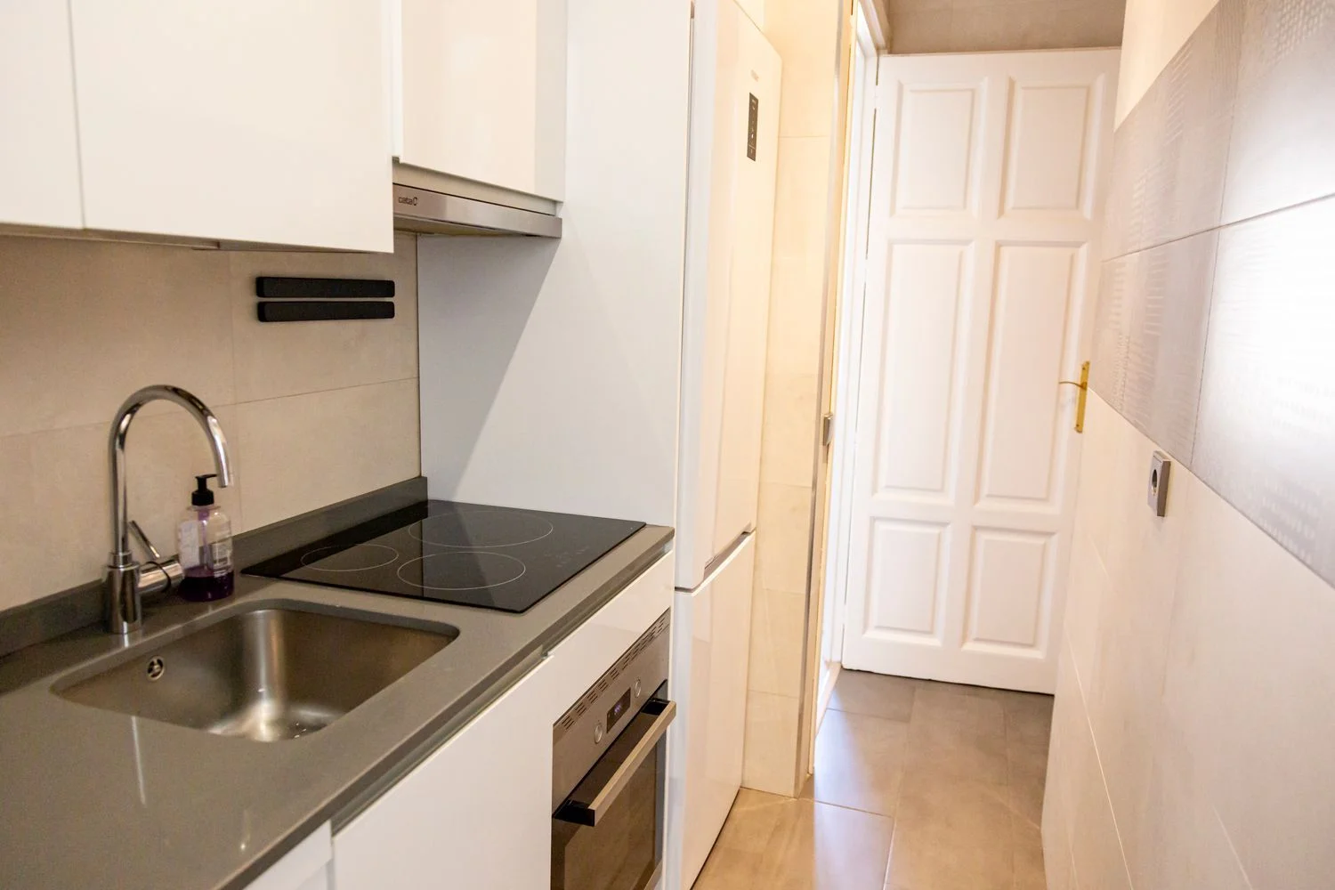 Piso en calle Alcalá, 151 - Foto 2