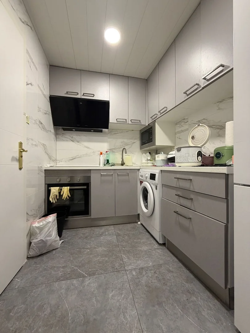 Piso en calle de Leganitos, 26 - Foto 1