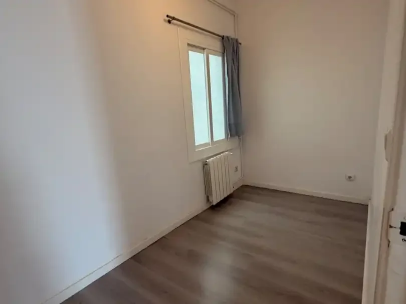 Piso en  Carrer de Sant Eusebi 68 - Foto 5