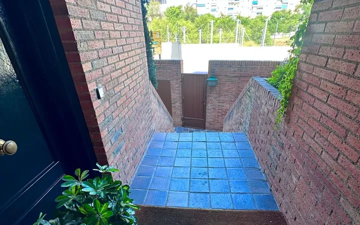 Edificio de uso mixto en Calle de la Hiedra - Foto 5