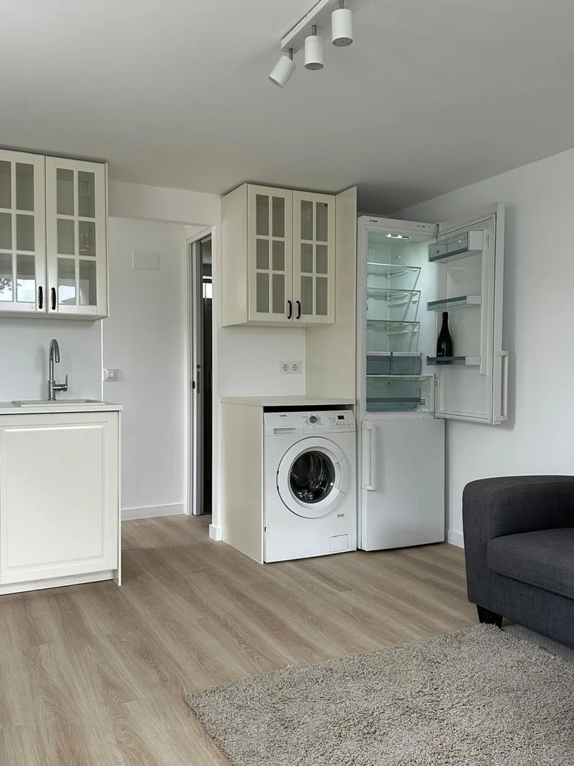 Piso en Barrio Mirasierra - Foto 6