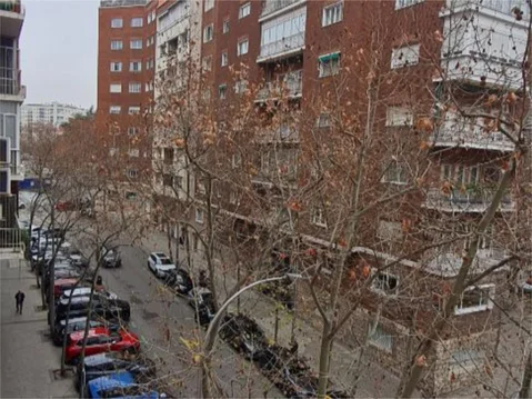 Piso en  Calle de Santiago Bernabéu 4 - Foto 29