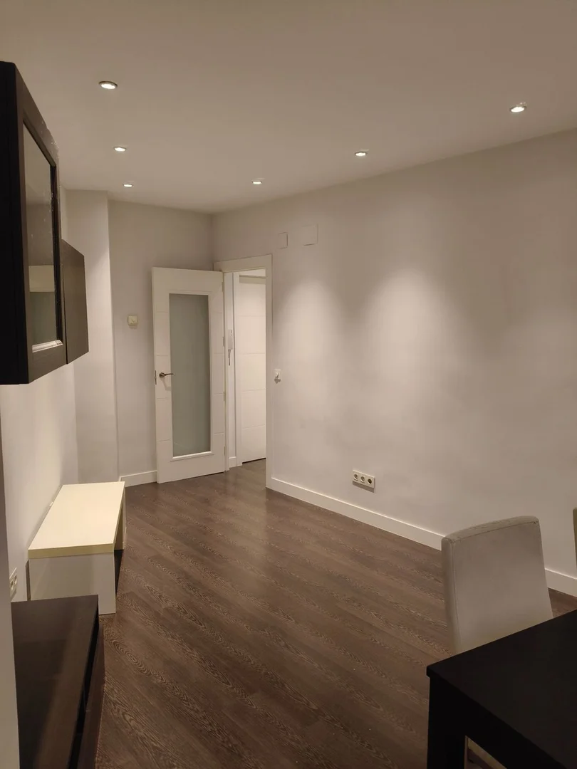 Piso en calle de Embajadores, 124 - Foto 13