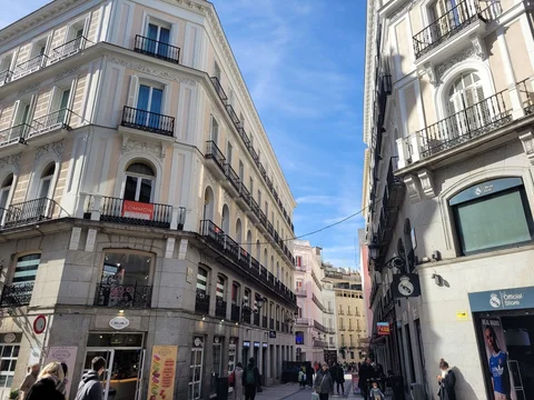 Piso en calle del Caballero de Gracia, 8 - Foto 36