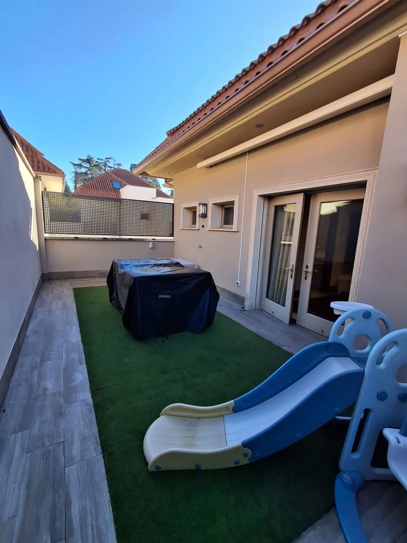 Chalet pareado en Fuentelarreina - Foto 10