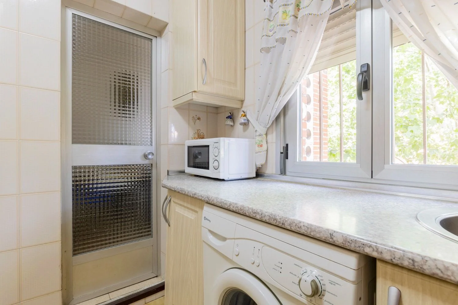 Piso en calle del Canal del Bósforo, 68 - Foto 3