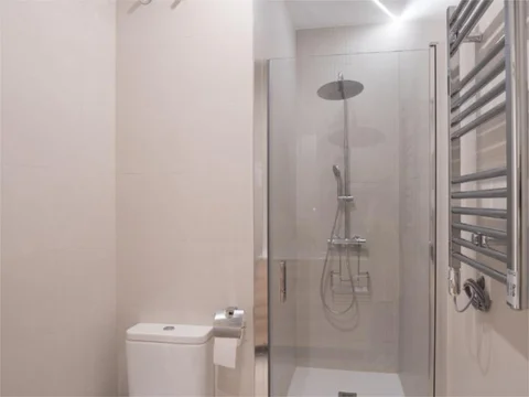 Piso en  Calle de Juan Álvarez Mendizábal 10 - Foto 12