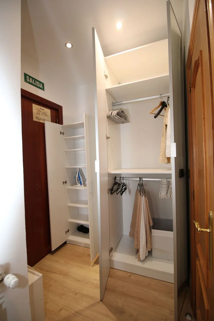 Estudio en Calle de Gravina, 21 - Foto 48