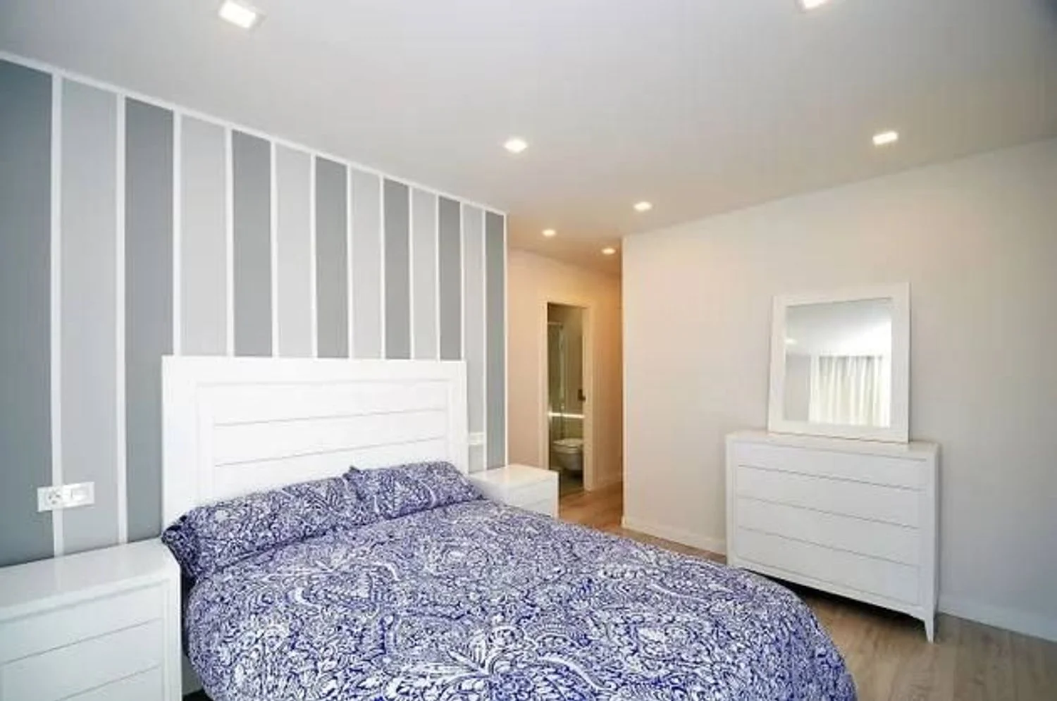 Piso en calle de la Infanta Mercedes, 79 - Foto 54