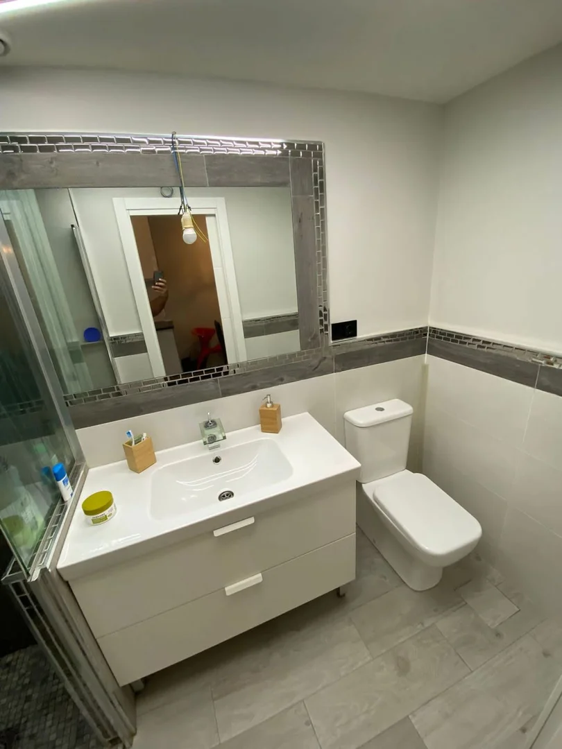 Estudio en calle de Medina de Pomar, 2 - Foto 27