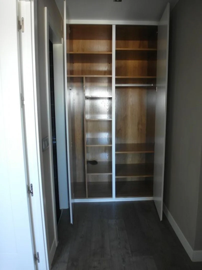 Piso en Barrio Valdeacederas - Foto 21