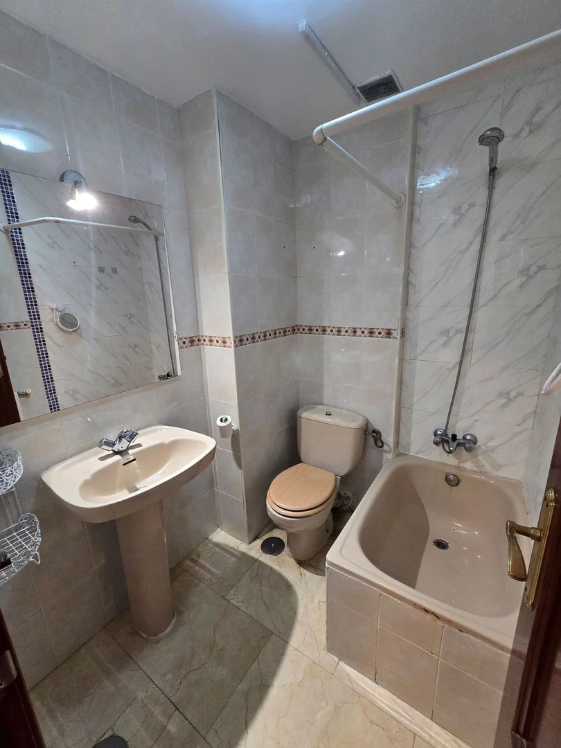 Piso en Calle de las Islas Luisiadas, Tres Olivos - Valverde - Foto 12