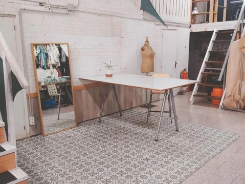 Local comercial en  Carrer de Sant Guillem 20 - Foto 1