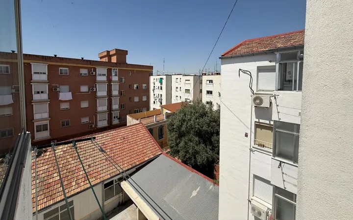 Piso en Calle de la Cooperación, Opañel - Foto 17