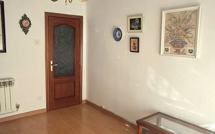 Piso en Calle del Pico Balaitus, 30, Peñagrande - Foto 2