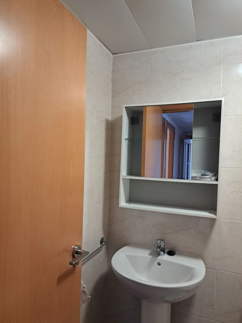 Piso en calle de Isabel Clara Eugenia, 4 - Foto 14