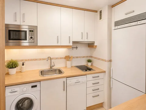 Alquiler de piso en Avenida del Cerro Milano, 143 - Foto 2