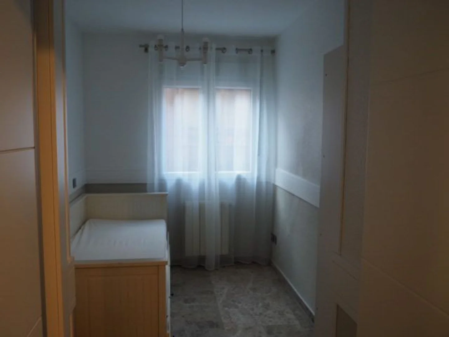 Piso en Barrio Valdeacederas - Foto 15