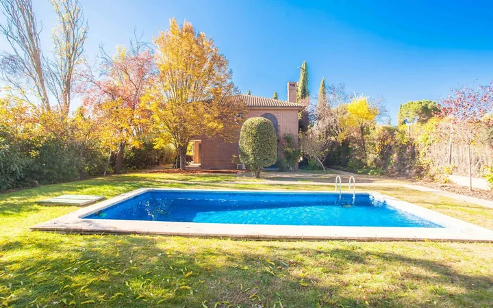 Casa o chalet independiente en Calle de Anita Vindel, Aravaca - Foto 3