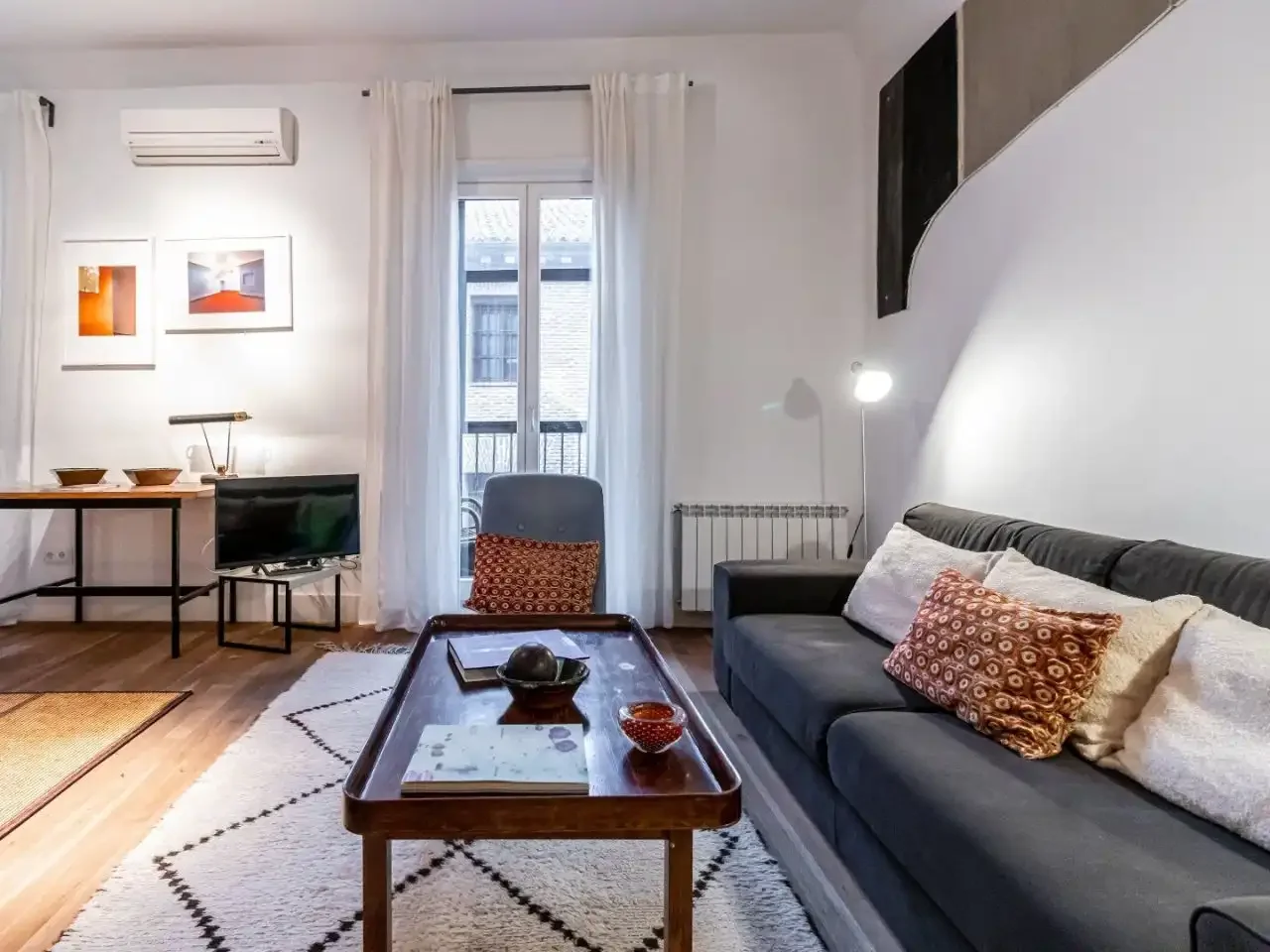 Apartamento en  Calle de las Huertas 20 - Foto 2