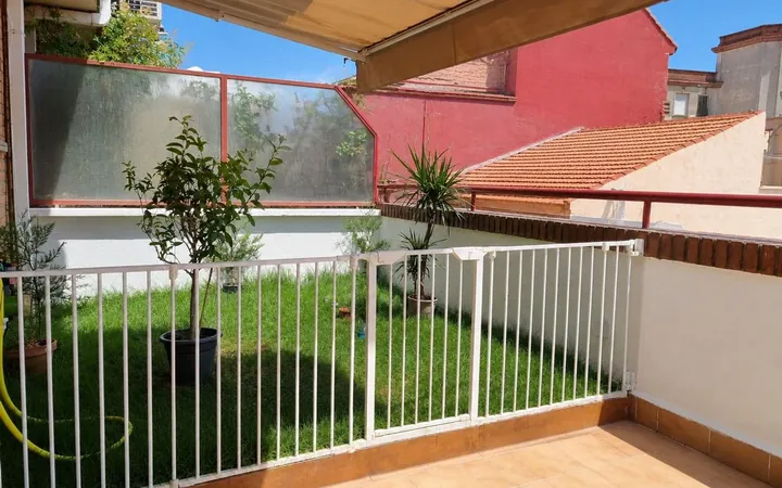 Dúplex en Calle del Plátano, 8, Valdeacederas - Foto 1