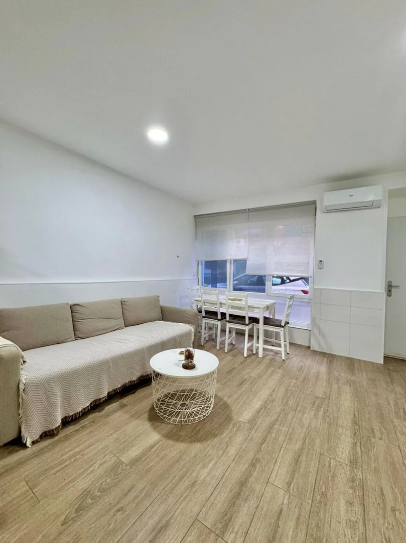 Estudio en Calle de Etruria, Canillejas - Foto 8