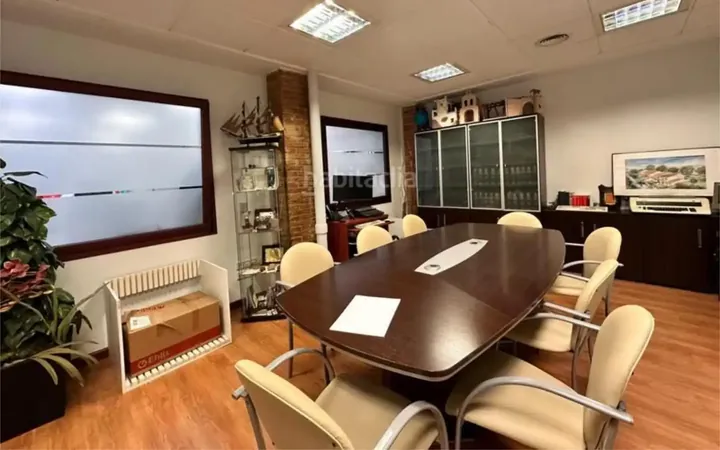 Local comercial en  Carrer C 3 - Foto 7
