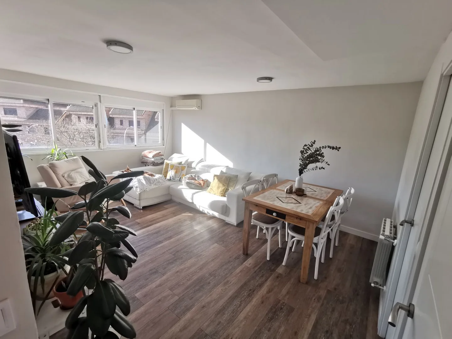 Piso en Barrio Pinar del Rey