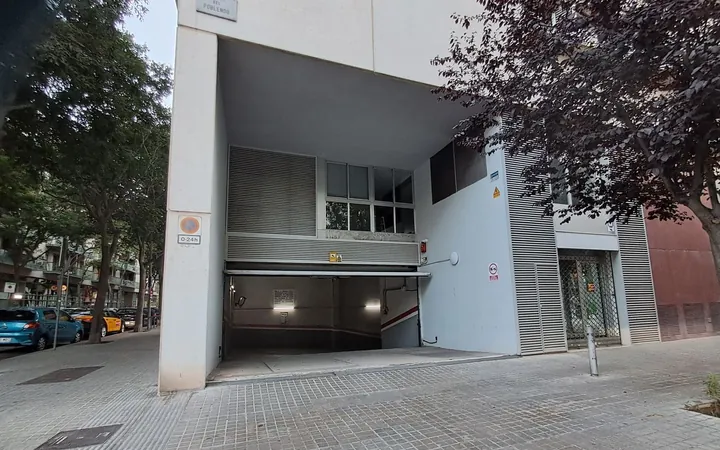 Garaje en Rambla del Poblenou, 137, El Poblenou - Foto 1