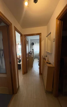 Piso en calle Hoyo de Pinares, 4 - Foto 1