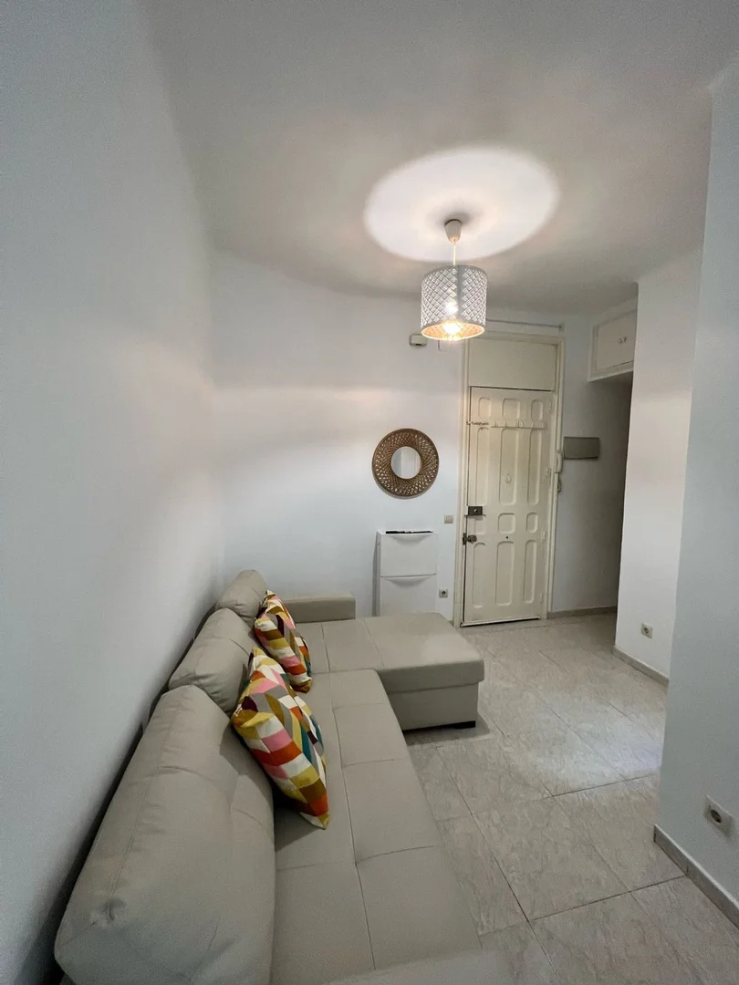 Piso en calle del General Lacy, 30 - Foto 2