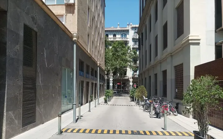 Garaje en  Carrer de Còrsega 408 - Foto 3