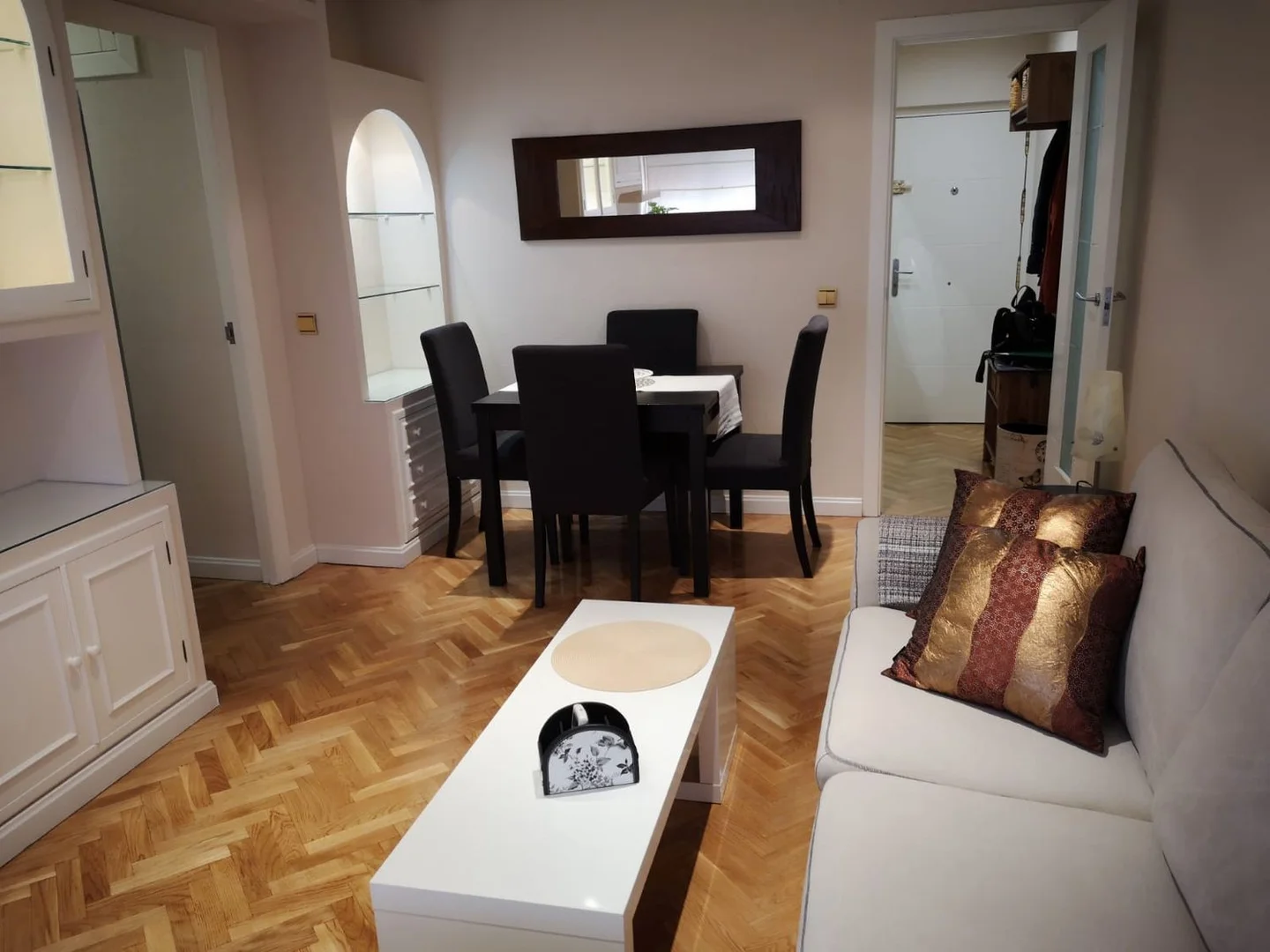 Piso en Barrio Vinateros - Foto 4