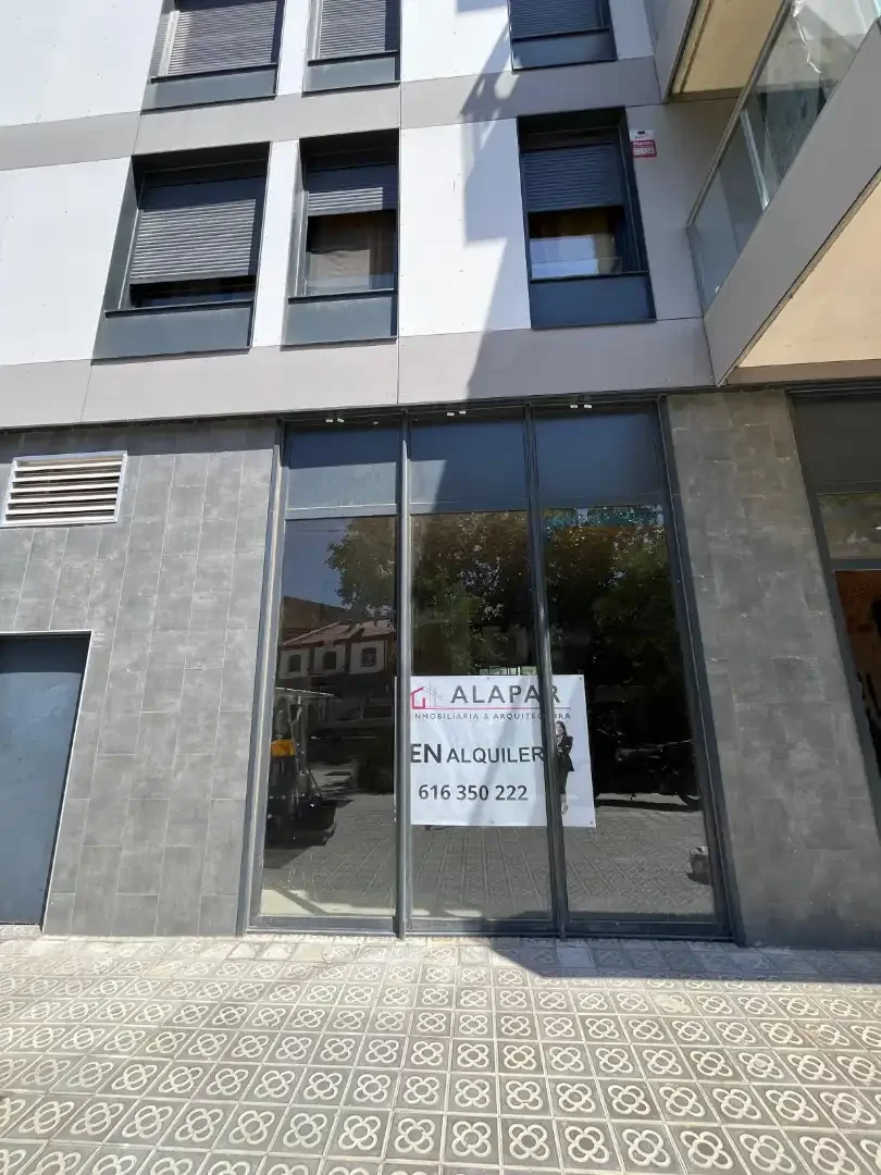 Local comercial en  Carrer del Plom 31 - Foto 8