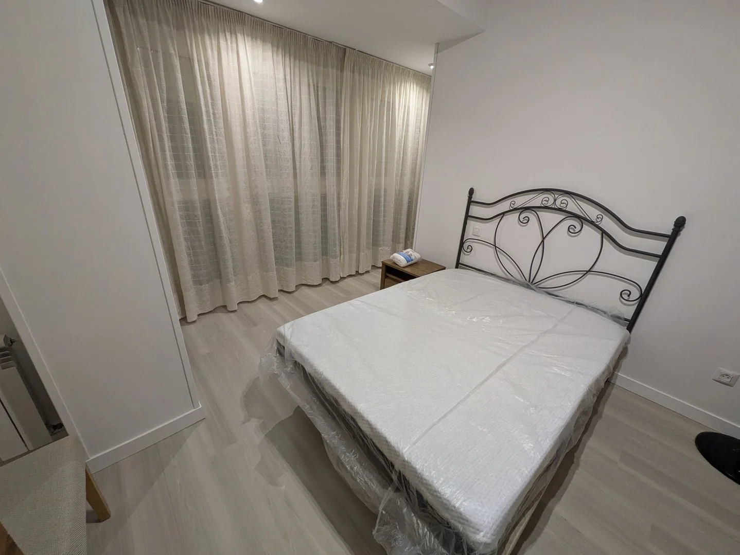 Piso en calle de la Infanta Mercedes, 96 - Foto 13