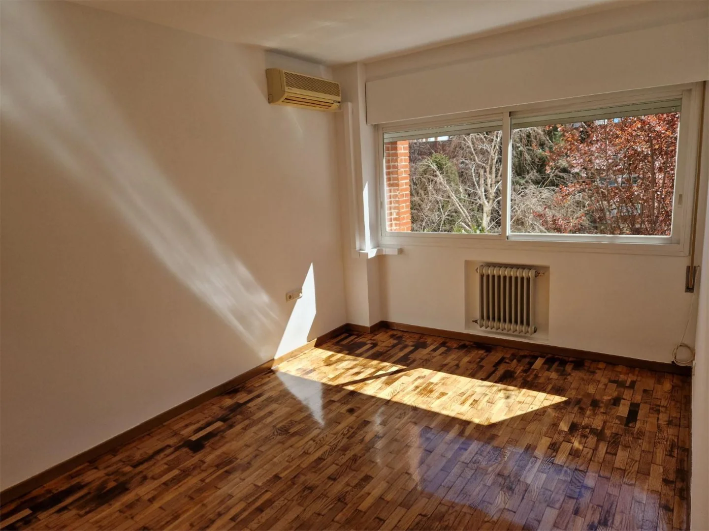 Piso en  Avenida de Machupichu 11 - Foto 6