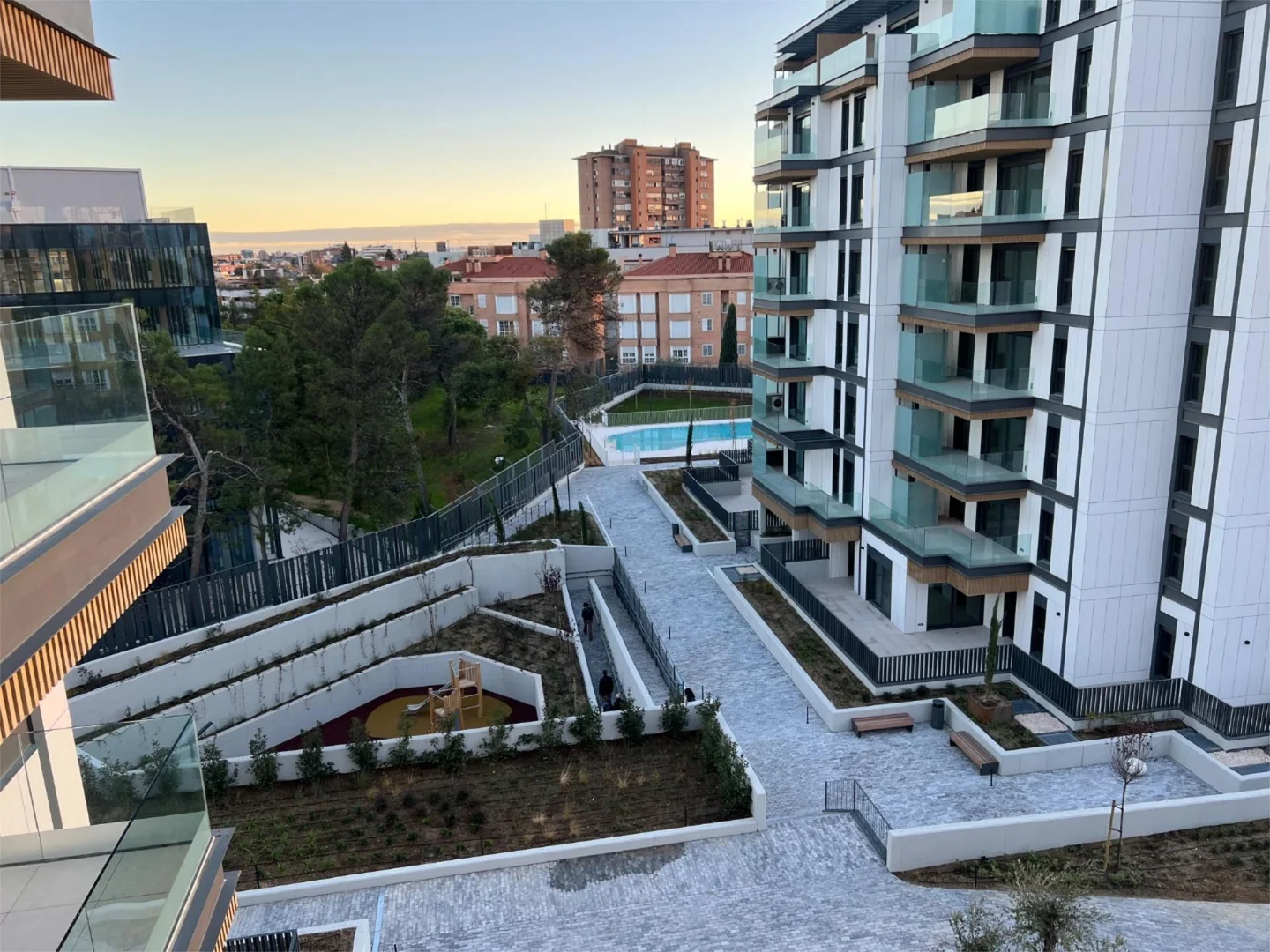 Piso en  Calle de Mesena 80 - Foto 5