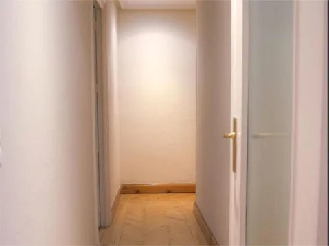 Piso en  Calle de la Fuente del Berro 13 - Foto 5