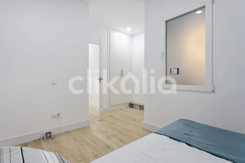 Piso en calle de Trafalgar - Foto 38