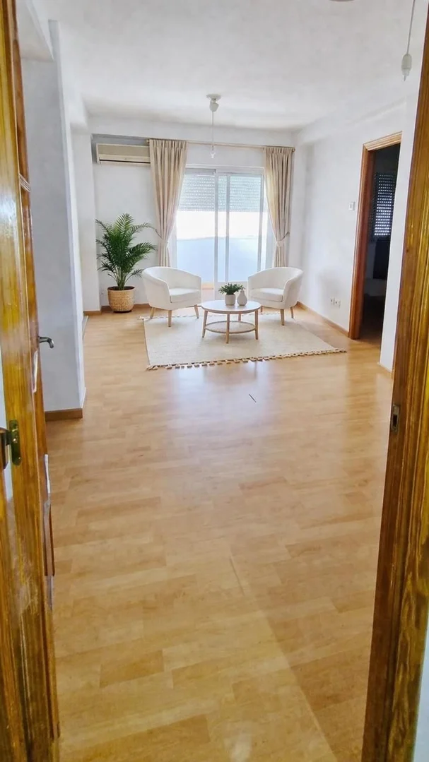 Piso en calle de Víctor de la Serna, 27 - Foto 2