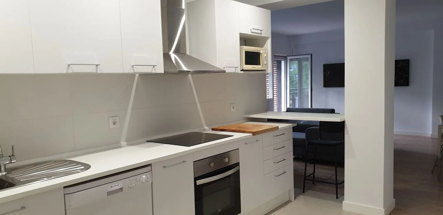 Piso en calle de Guzmán el Bueno, 104 - Foto 10