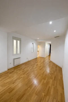 Piso en  Calle de Antonio Acuña 25 - Foto 3