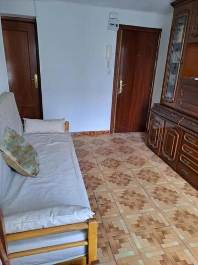 Piso en San Blas - Foto 2