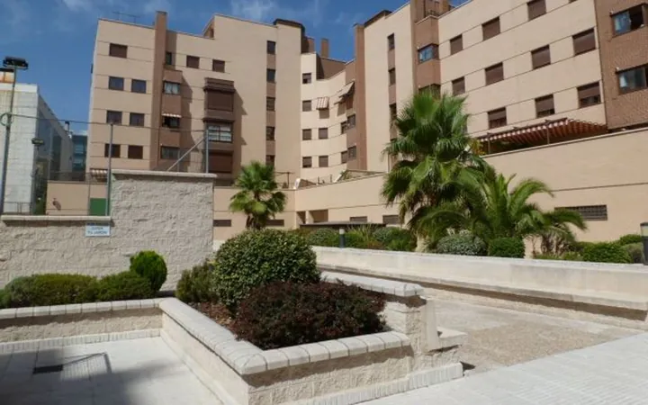 Piso en Calle de Alfonso Gomez, 61, Simancas - Foto 2