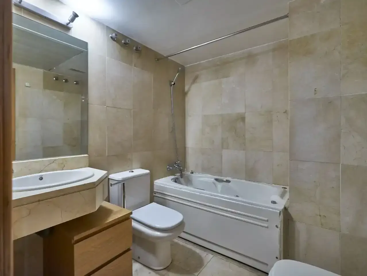 Estudio en  Calle de Rafael Bergamín 16 - Foto 3