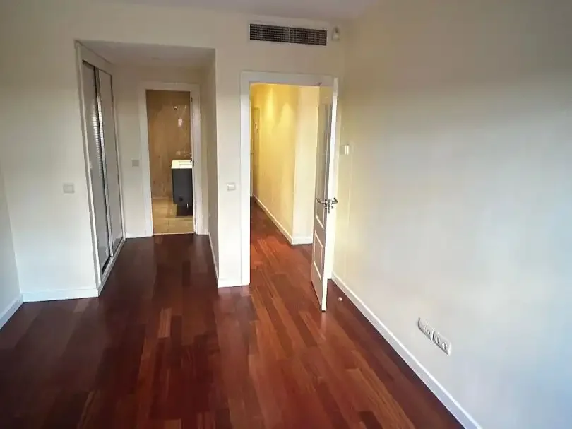 Piso en  Avenida de Valdemarín 117 - Foto 17