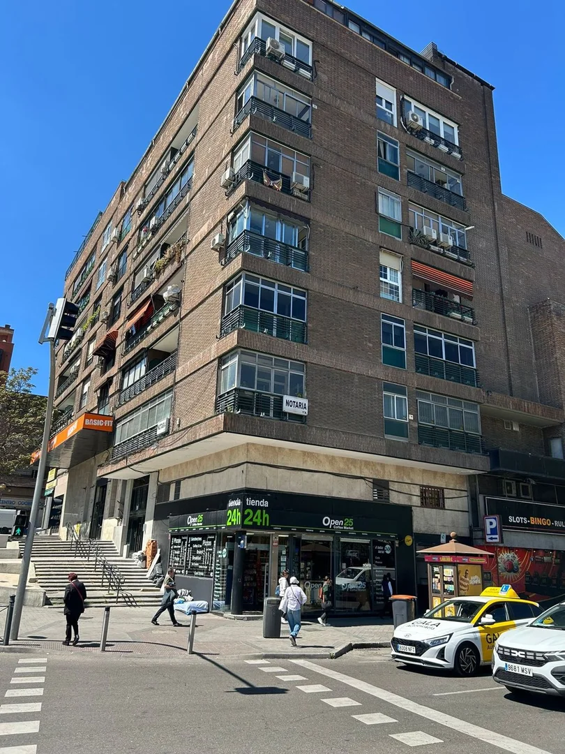 Piso en Moscardó - Foto 1