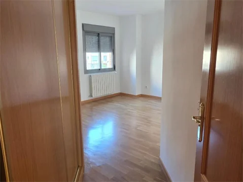 Piso en  Avenida de Francisco Pi y Margall 86 - Foto 12